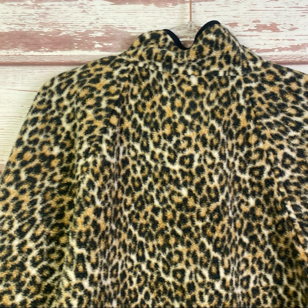 American Eagle Leopard Fleece Jacket - Picture 12 of 13